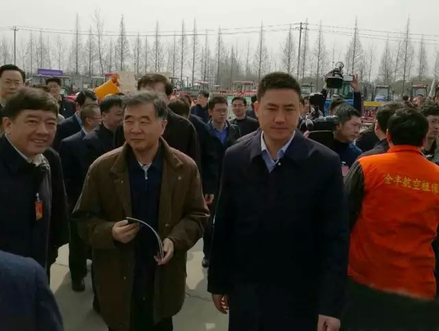 1458606302648661Z9sj.jpg 640.webp (7).jpg