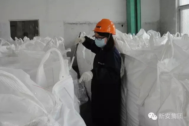 14620731913220861Q8t.jpg 640.webp (7).jpg